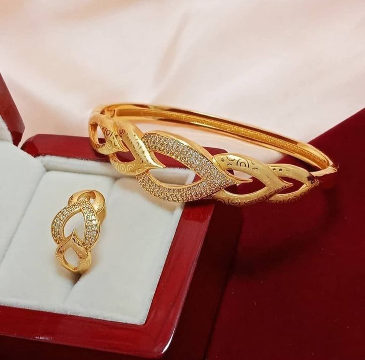 Jewellery For Meaningful Moments